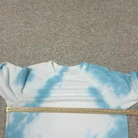 Lou & Grey Blue and White Tie Dye Sweatshirt Women's Size L Comfy Travel Lounge - Picture 4 of 5